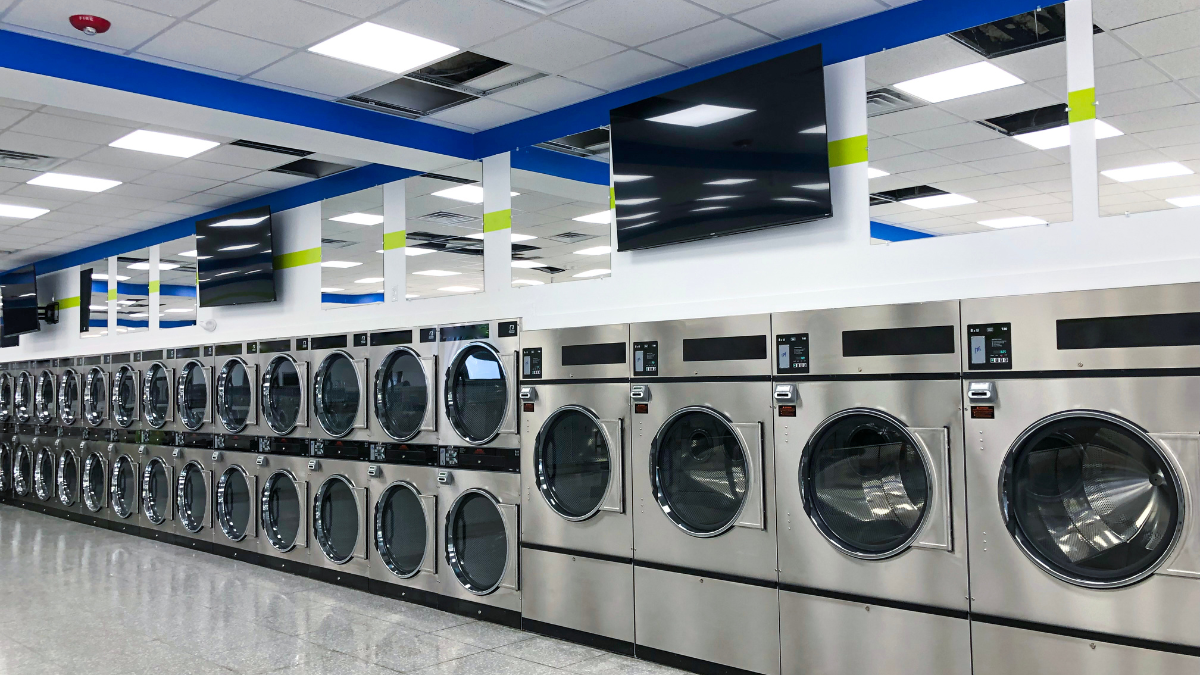 Why Consider a Laundromat Business