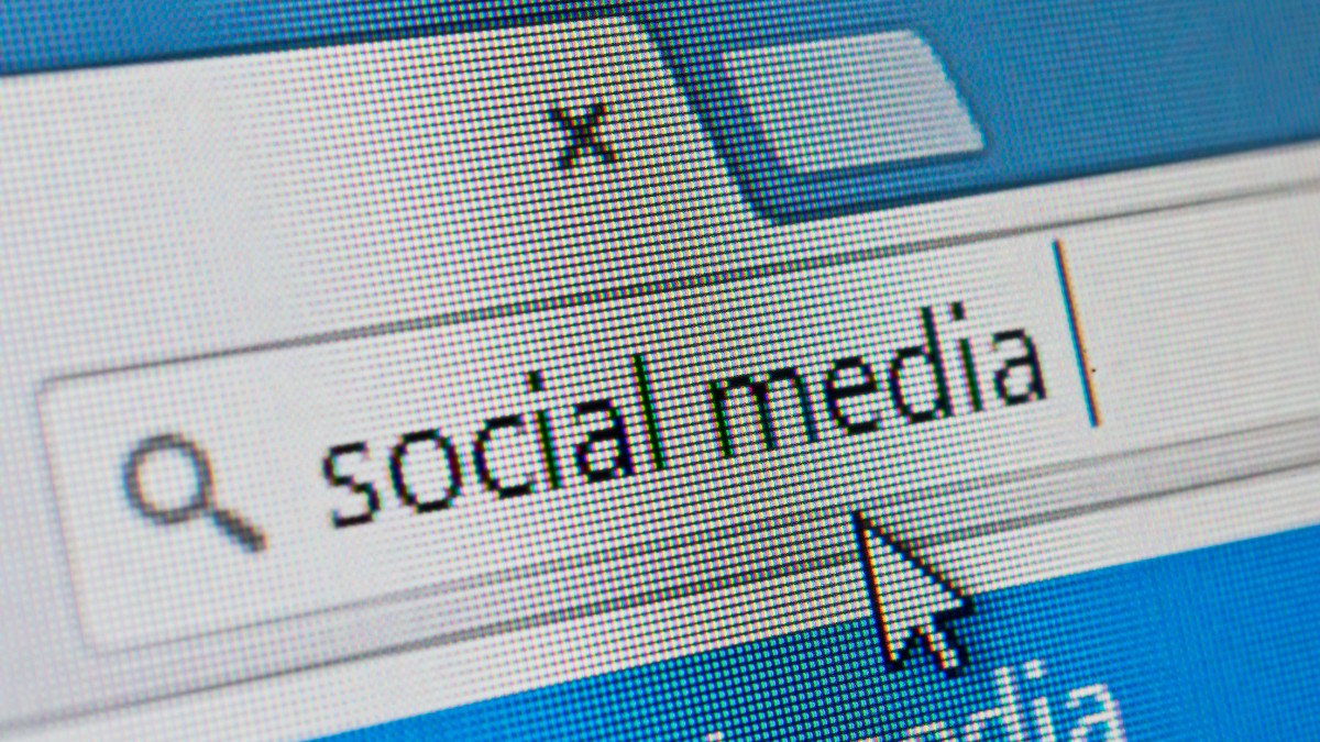 Using Social Media to Build Trust and Authority