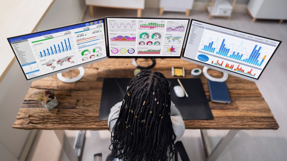 Leveraging Analytics Tools for Smarter Marketing